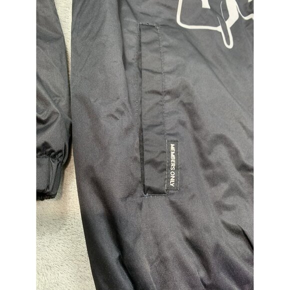 Looney Tunes Members Only Goon Squad Jacket Mens Large Black Hooded Windbreaker - Picture 13 of 16